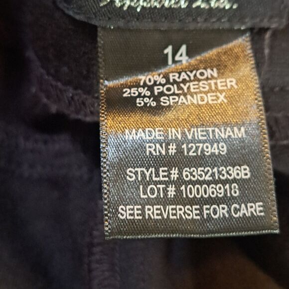 SOHO Apparel Ltd Women 14 Stretch Straight Leg Black Zip Pants 2 Rear Pockets - Picture 5 of 14